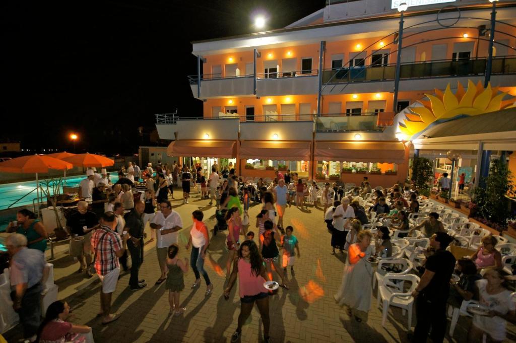 Serenissima Village Hotel 3*