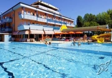 Serenissima Village Hotel 3*
